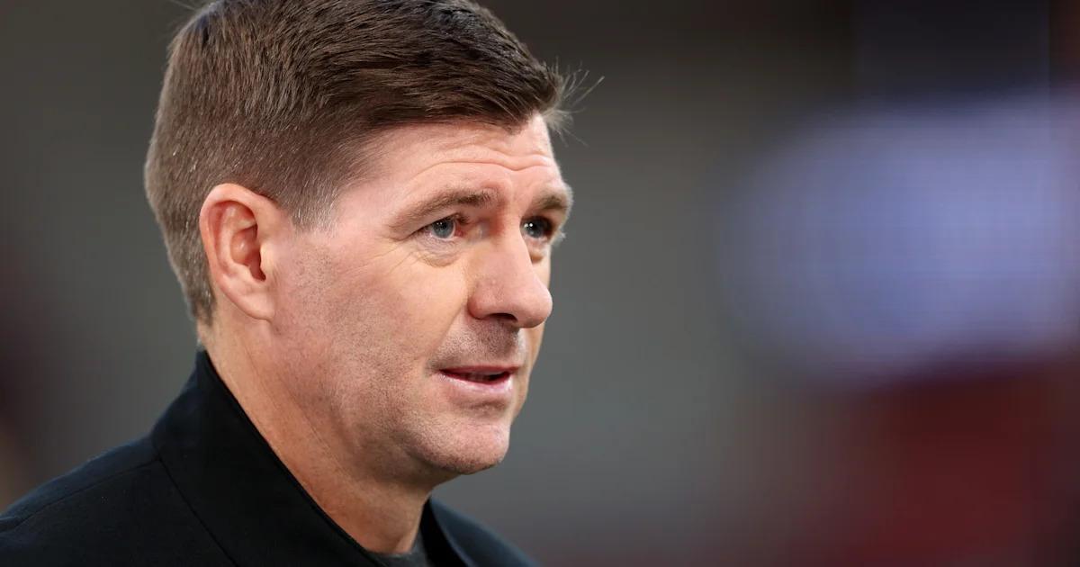 Steven Gerrard envisage un retour chez Rangers