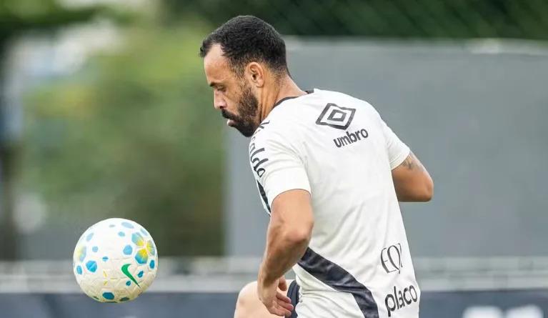 Moisés en difficulté à Santos